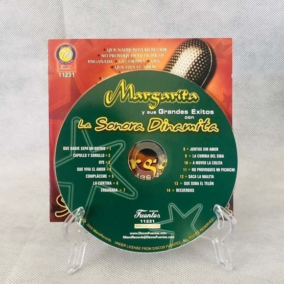 Rare CD La Sonora Dinamita - Margarita y Sus Grandes Exitos - Picture 2 of 2